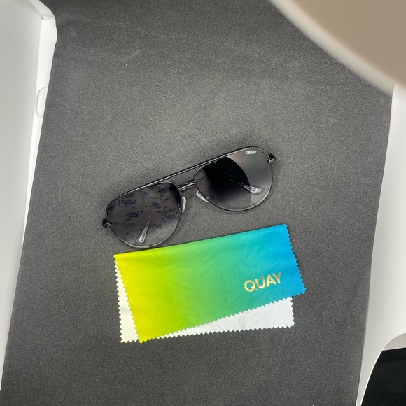 Best seller Quay Australia men’s women’s aviator high key polarized sunglasses - Picture 9 of 9